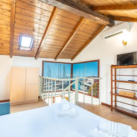 Palazzo Boyer - Marina - 6 Posti